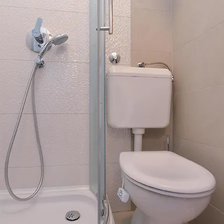 Fuer 2 Personen Ca 20 Qm In Pula, Istrien Istrische Riviera Appartement *